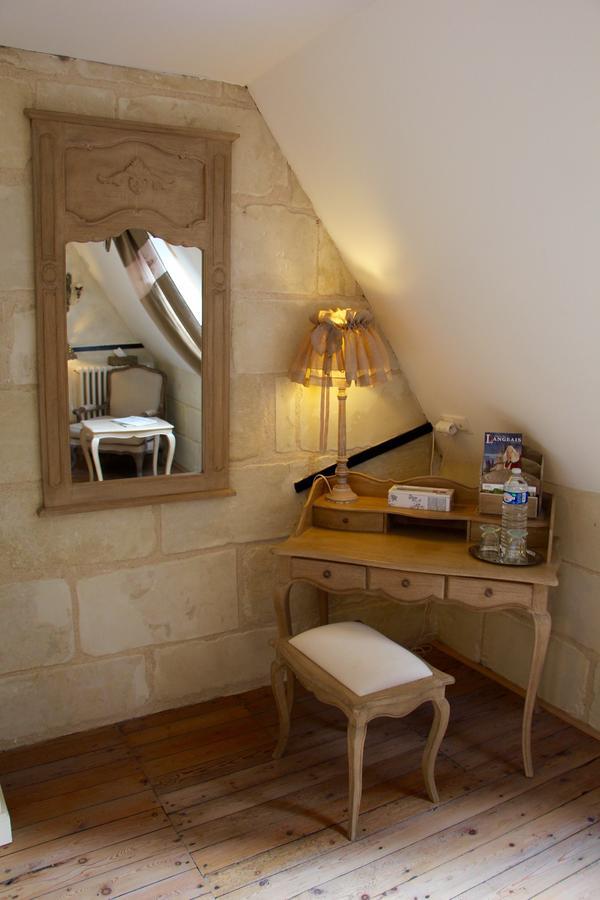 Bed and Breakfast L'Ange Est Reveur Langeais Exterior foto